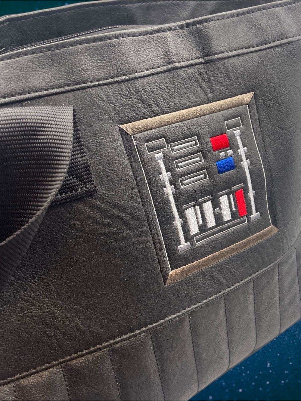 Star Wars Darth Vader Black Quilted Small Pet Carrier Bag - Picture 8 of 15